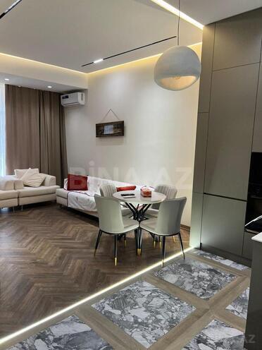 Сдаётся 2-комн. новостройка 70 м², Насиминский  р., photo 1 from 26