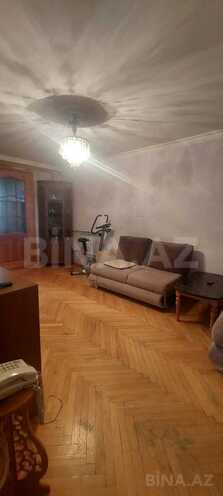 Satılır 2 otaqlı köhnə tikili 33 m², Elmlər Akademiyası m., photo 1 from 12