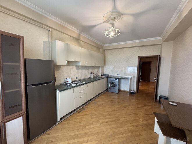İcarəyə verilir 3 otaqlı yeni tikili 125 m², Badamdar q., photo 8 from 16