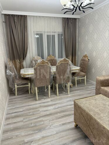 Продаётся 2-комн. вторичка 65 м², м. Иншаатчылар, photo 4 from 15