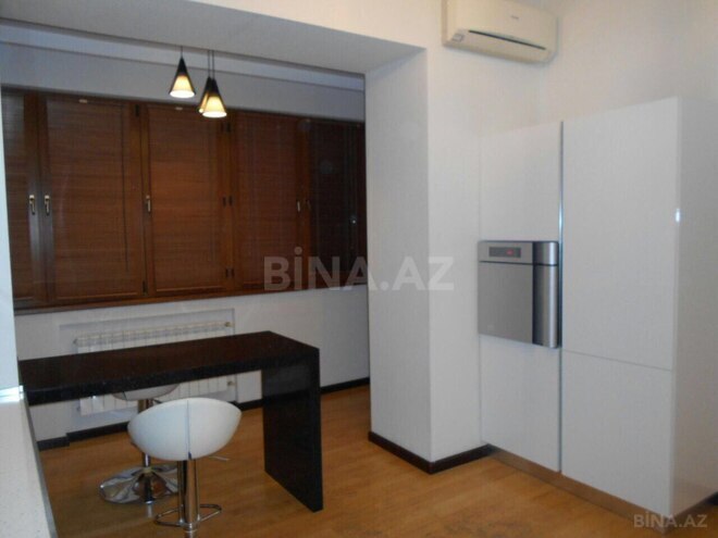İcarəyə verilir 3 otaqlı köhnə tikili 100 m², Sahil m., photo 13 from 22
