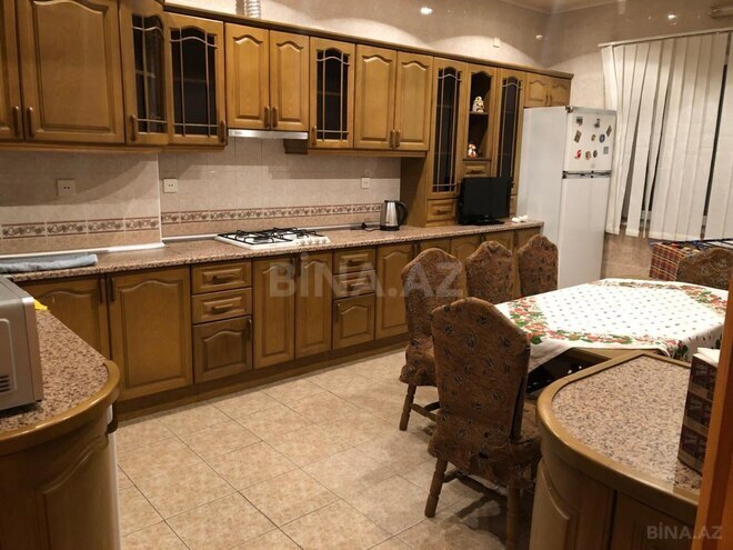 Сдаётся 3-комн. новостройка 140 м², м. Элмляр Академиясы, photo 8 from 14