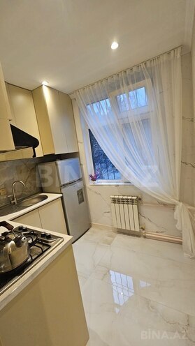 Satılır 2 otaqlı köhnə tikili 55 m², 20 Yanvar m., photo 7 from 14