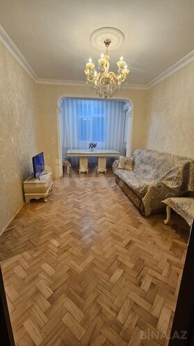 Satılır 2 otaqlı köhnə tikili 55 m², 20 Yanvar m., photo 1 from 14