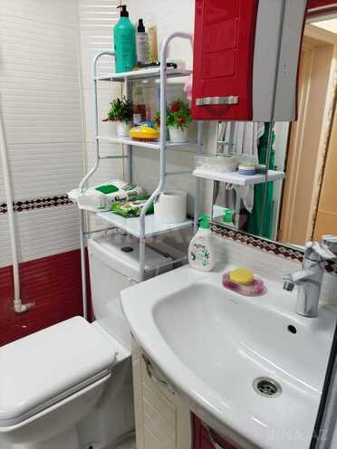 Продаётся 3-комн. вторичка 70 м², м. Ази Асланов, photo 15 from 16