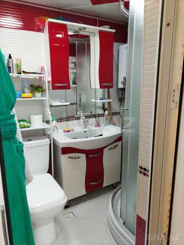 Продаётся 3-комн. вторичка 70 м², м. Ази Асланов, photo 14 from 16