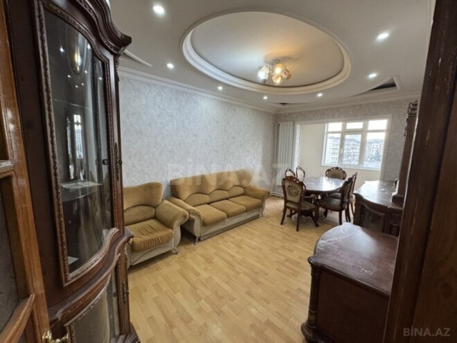 İcarəyə verilir 3 otaqlı köhnə tikili 90 m², Azadlıq Prospekti m., photo 1 from 8