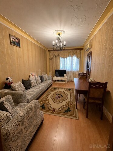 Продаётся 3-комн. вторичка 60 м², м. Насими, photo 1 from 7