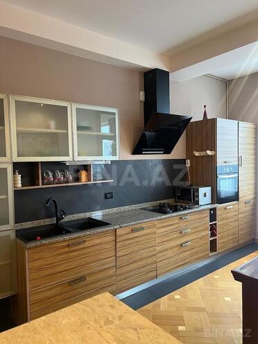 Сдаётся 3-комн. новостройка 117 м², м. Низами, photo 6 from 16