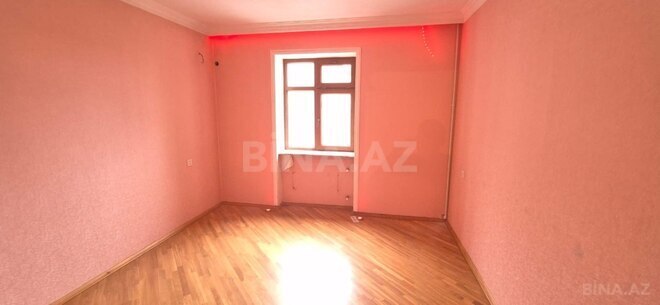 Продаётся 3-комн. вторичка 82 м², м. Элмляр Академиясы, photo 5 from 16