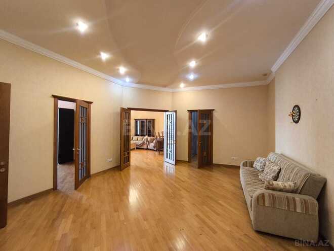 Сдаётся 3-комн. новостройка 171 м², м. 28 мая, photo 11 from 18