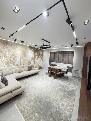 Сдаётся 3-комн. новостройка 120 м², м. 28 мая, photo 3 from 9