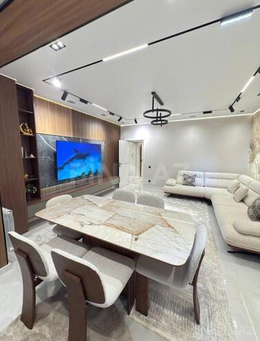 Сдаётся 3-комн. новостройка 120 м², м. 28 мая, photo 1 from 9