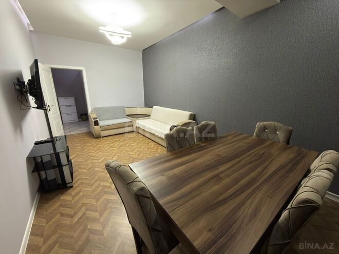 Сдаётся 3-комн. новостройка 77 м², м. Иншаатчылар, photo 3 from 10