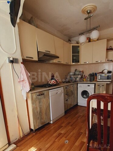Продаётся 3-комн. вторичка 70 м², Хатаинский р., photo 6 from 18