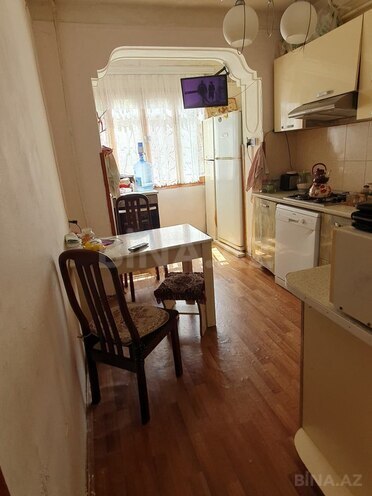 Продаётся 3-комн. вторичка 70 м², Хатаинский р., photo 5 from 18