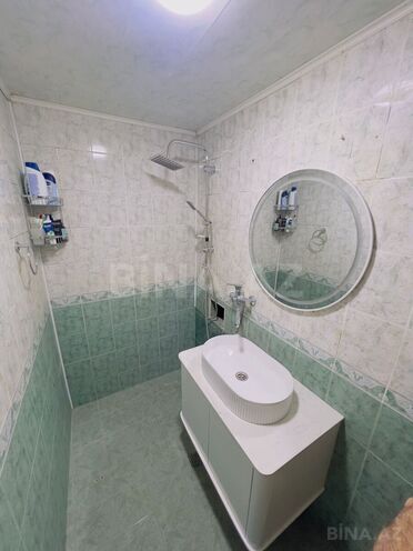 Satılır 4 otaqlı köhnə tikili 100 m², İnşaatçılar m., photo 14 from 16