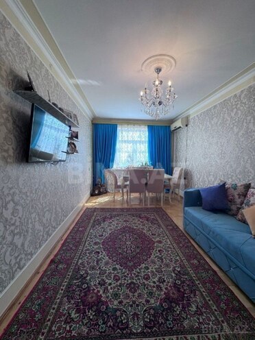 Продаётся 3-комн. вторичка 80 м², пос. Ени Гюнешли, photo 4 from 15