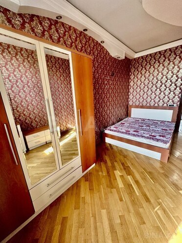 Сдаётся 2-комн. новостройка 90 м², м. Нефтчиляр, photo 9 from 12