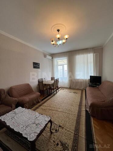 Сдаётся 3-комн. вторичка 100 м², м. Ичеришехер, photo 1 from 31