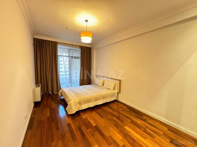 Сдаётся 3-комн. новостройка 125 м², м. Низами, photo 6 from 20