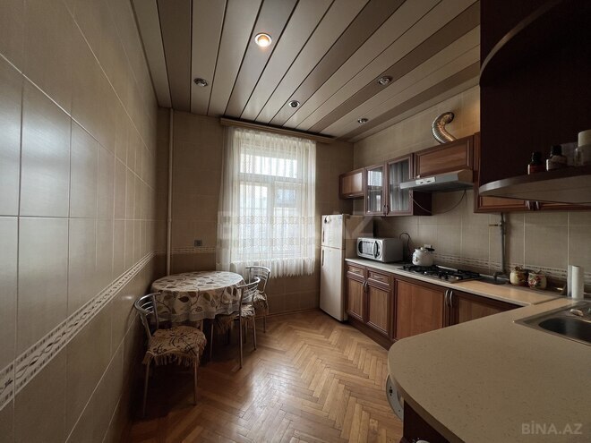 Продаётся 3-комн. вторичка 90 м², м. Нариман Нариманов, photo 10 from 18