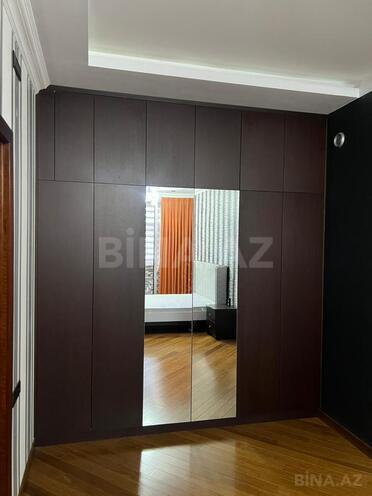 Сдаётся 3-комн. новостройка 172 м², м. 28 мая, photo 15 from 22