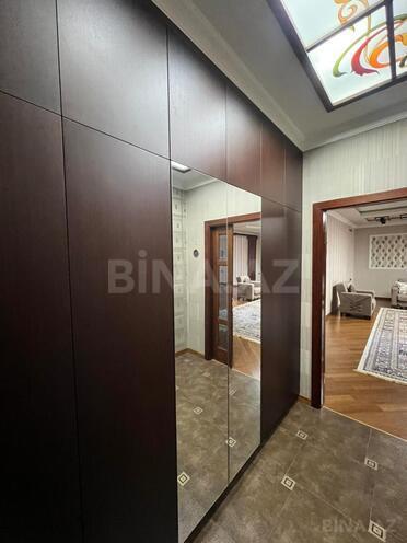 Сдаётся 3-комн. новостройка 172 м², м. 28 мая, photo 9 from 22