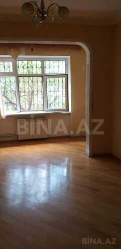 İcarəyə verilir 4 otaqlı köhnə tikili 110 m², 8 Noyabr m., photo 3 from 13