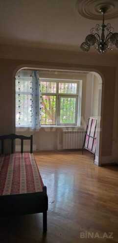 İcarəyə verilir 4 otaqlı köhnə tikili 110 m², 8 Noyabr m., photo 9 from 13