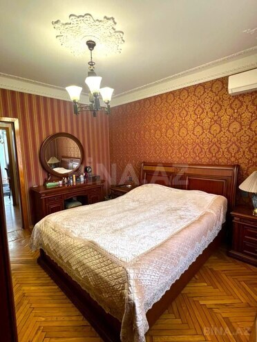 Satılır 4 otaqlı köhnə tikili 110 m², İçəri Şəhər m., photo 9 from 21