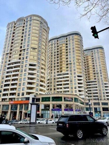 Сдаётся 3-комн. новостройка 160 м², м. Низами, photo 5 from 18