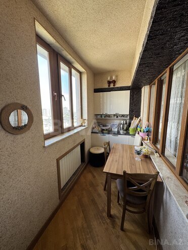 Продаётся 3-комн. вторичка 70 м², м. Азадлыг проспекти, photo 14 from 19