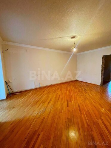 Satılır 3 otaqlı köhnə tikili 110 m², Yasamal r., photo 3 from 14