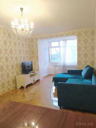 İcarəyə verilir 2 otaqlı köhnə tikili 45 m², Qara Qarayev m., photo 1 from 9