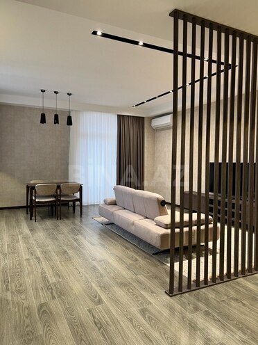 Сдаётся 2-комн. новостройка 70 м², м. 8 ноября, photo 3 from 21