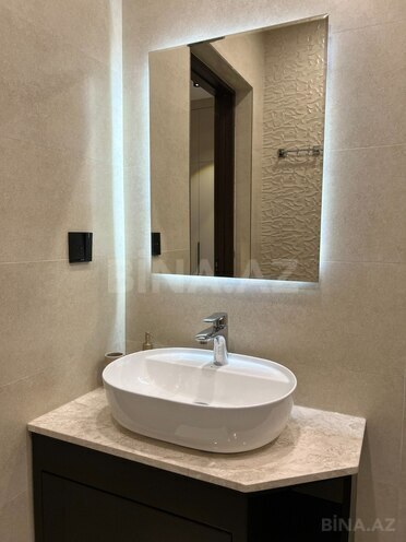 Сдаётся 2-комн. новостройка 70 м², м. 8 ноября, photo 14 from 21