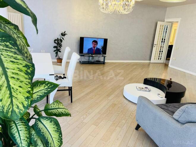 Сдаётся 3-комн. новостройка 150 м², м. Шах Исмаил Хатаи, photo 8 from 23