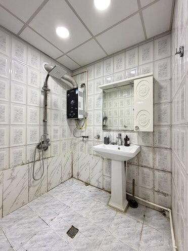 Продаётся 4-комн. вторичка 100 м², пос. Бакиханова, photo 28 from 29