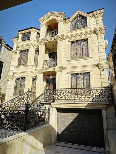 Продаётся 7-комн. дом/дача 470 м², пос. Ази Асланова, photo 1 from 32