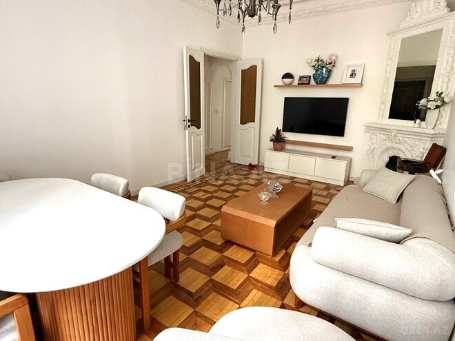 Продаётся 3-комн. вторичка 85 м², Насиминский  р., photo 3 from 11