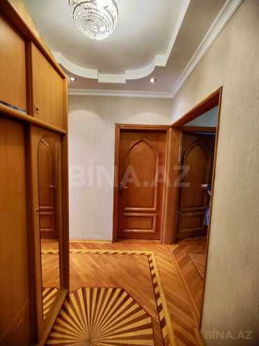 Продаётся 3-комн. вторичка 90 м², м. Нефтчиляр, photo 15 from 16