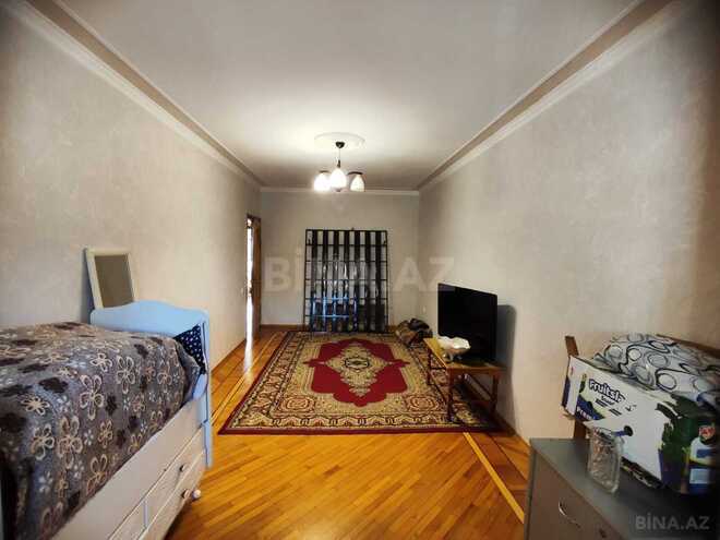 Продаётся 3-комн. вторичка 90 м², м. Нефтчиляр, photo 3 from 16