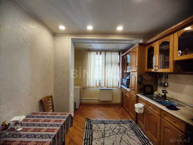 Продаётся 3-комн. вторичка 90 м², м. Нефтчиляр, photo 6 from 16