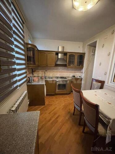 Продаётся 3-комн. вторичка 70 м², м. Низами, photo 11 from 21