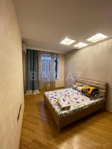 Продаётся 3-комн. вторичка 85 м², м. Низами, photo 22 from 24