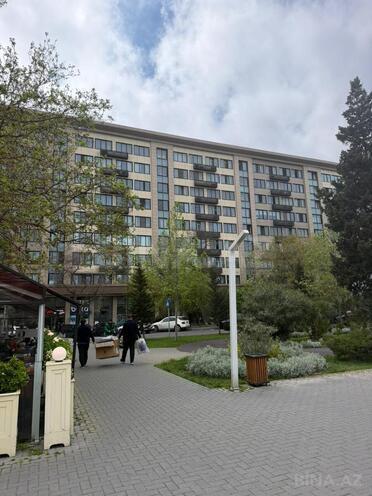 Satılır 3 otaqlı köhnə tikili 95 m², Gənclik m., photo 3 from 27