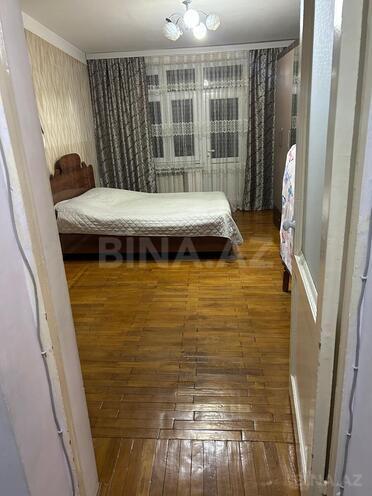 Продаётся 3-комн. вторичка 70 м², м. Кара Караев, photo 7 from 12