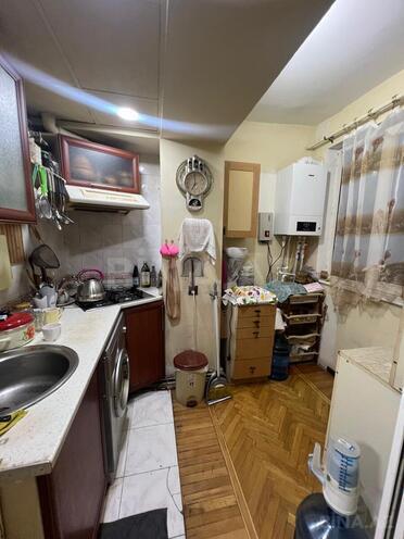 Satılır 2 otaqlı köhnə tikili 80 m², Elmlər Akademiyası m., photo 8 from 13