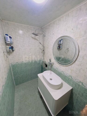 Satılır 4 otaqlı köhnə tikili 110 m², İnşaatçılar m., photo 8 from 11